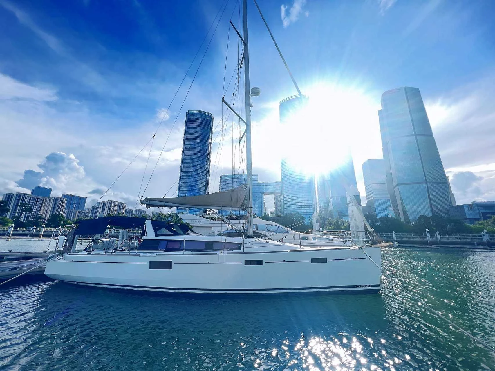 Beneteau Oceanis 43 Family