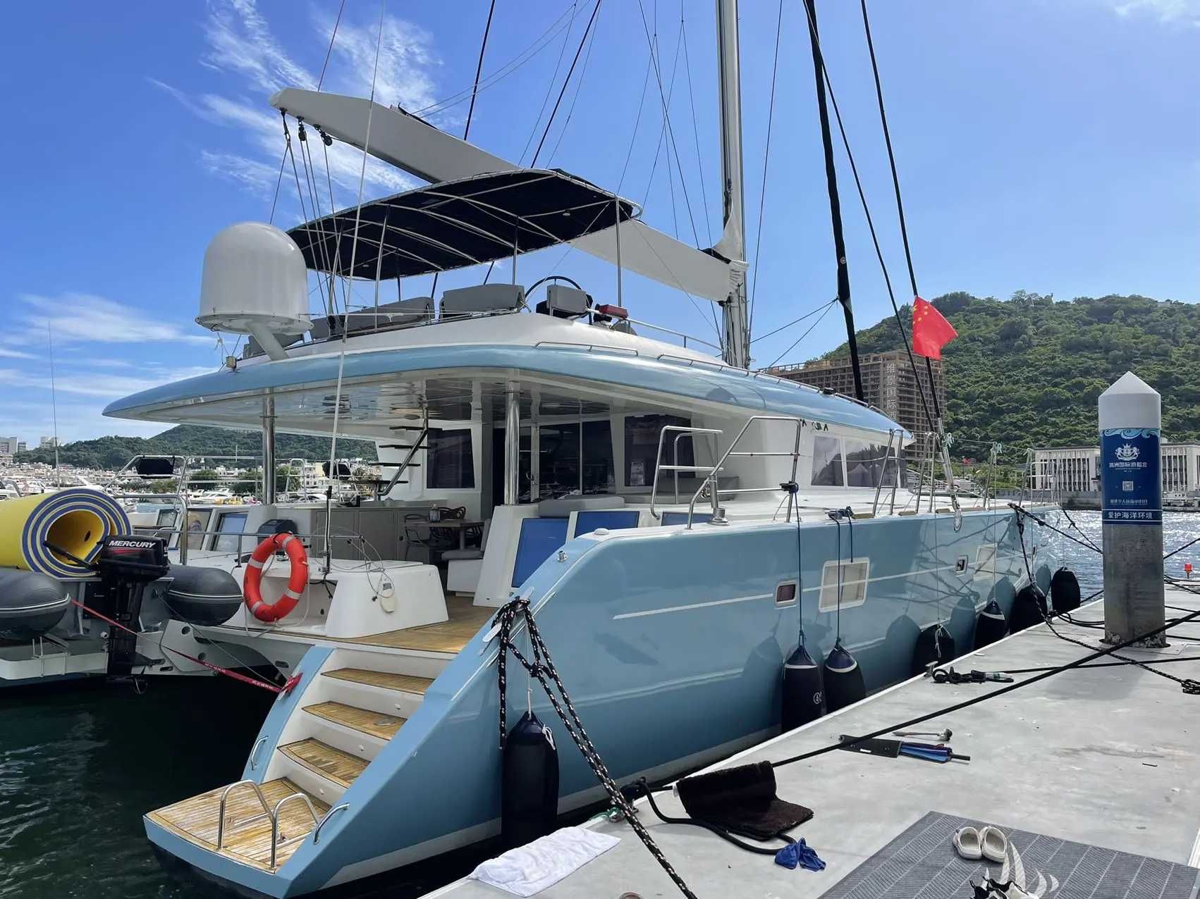 Lagoon 620 Catamaran Sailboat