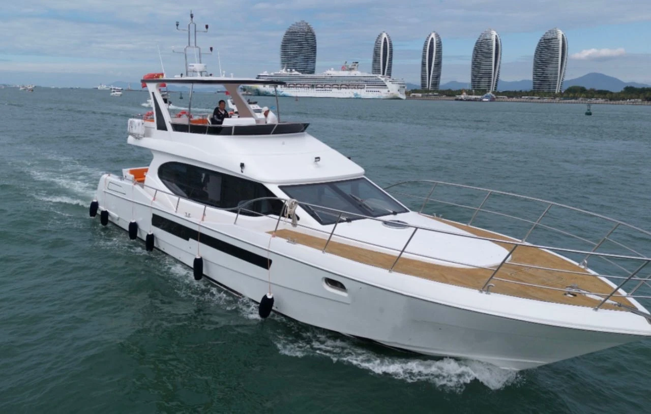 63FT Business Flybridge Yacht