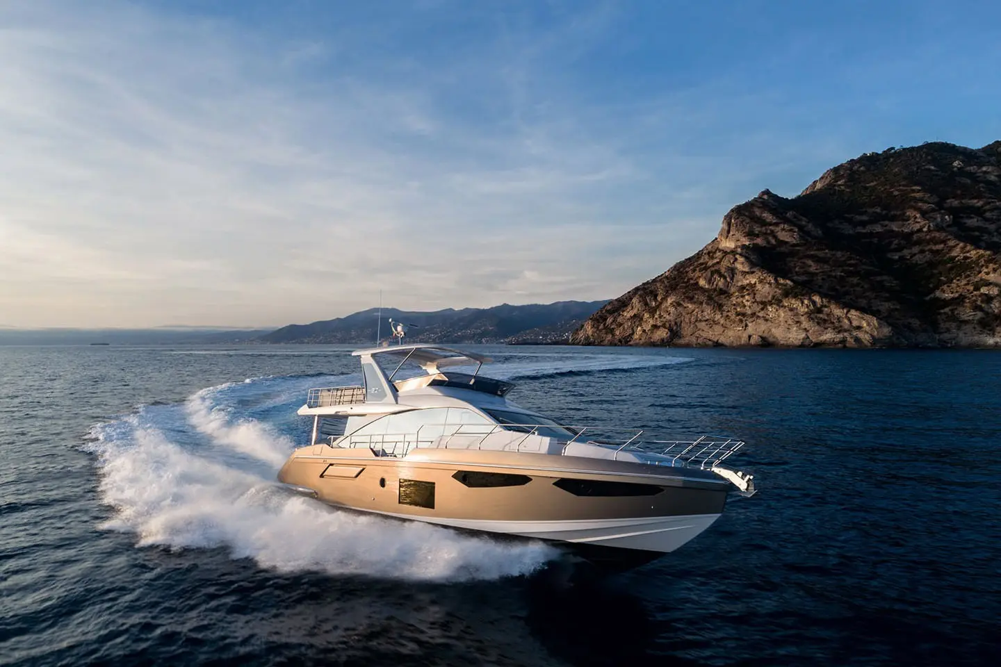 Azimut FLY 60