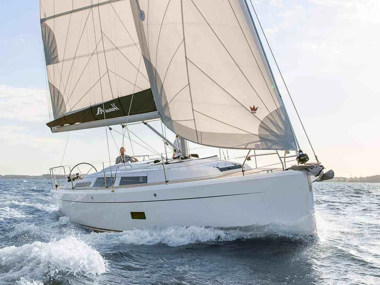 Hanse 348