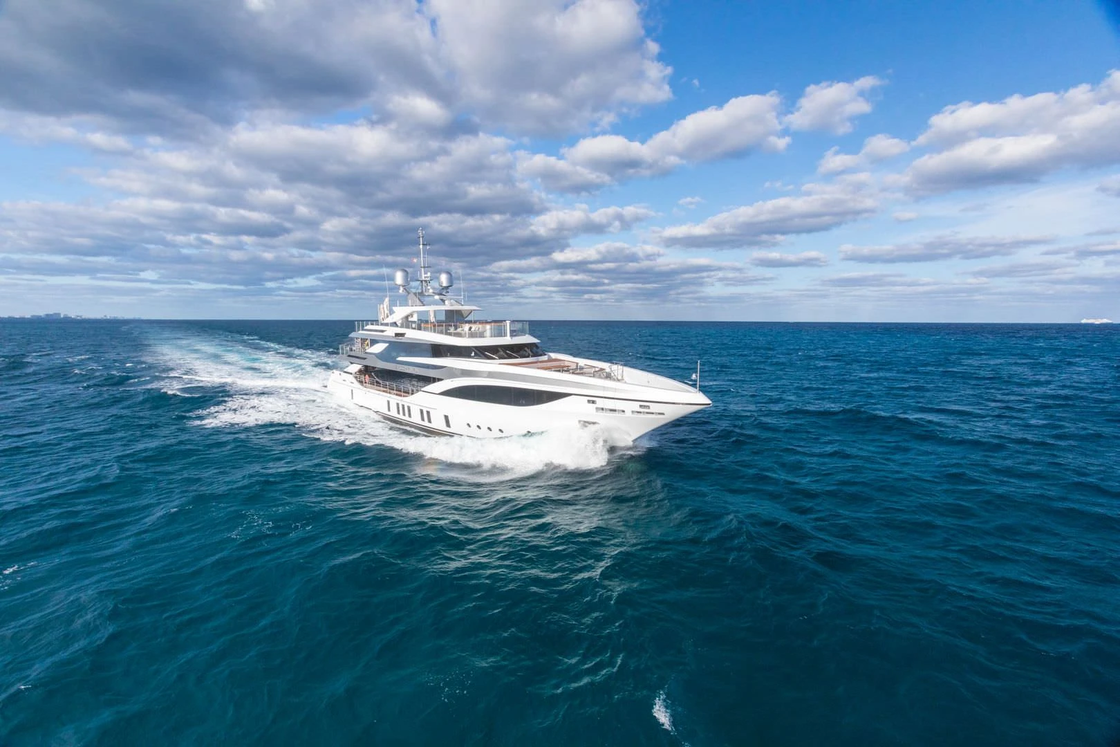 Benetti Mega FB703 M-Y Bacchanal
