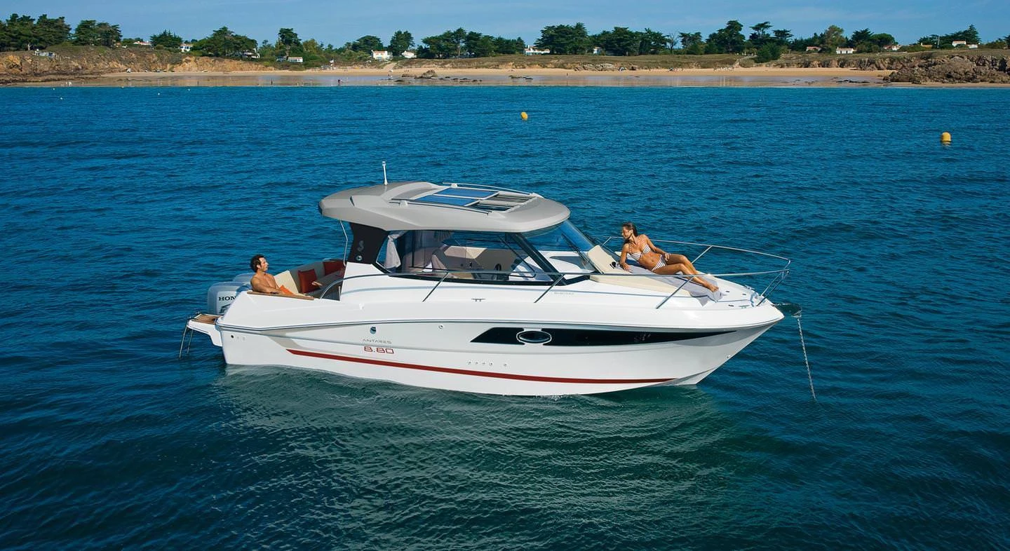 Beneteau Antares 8 80