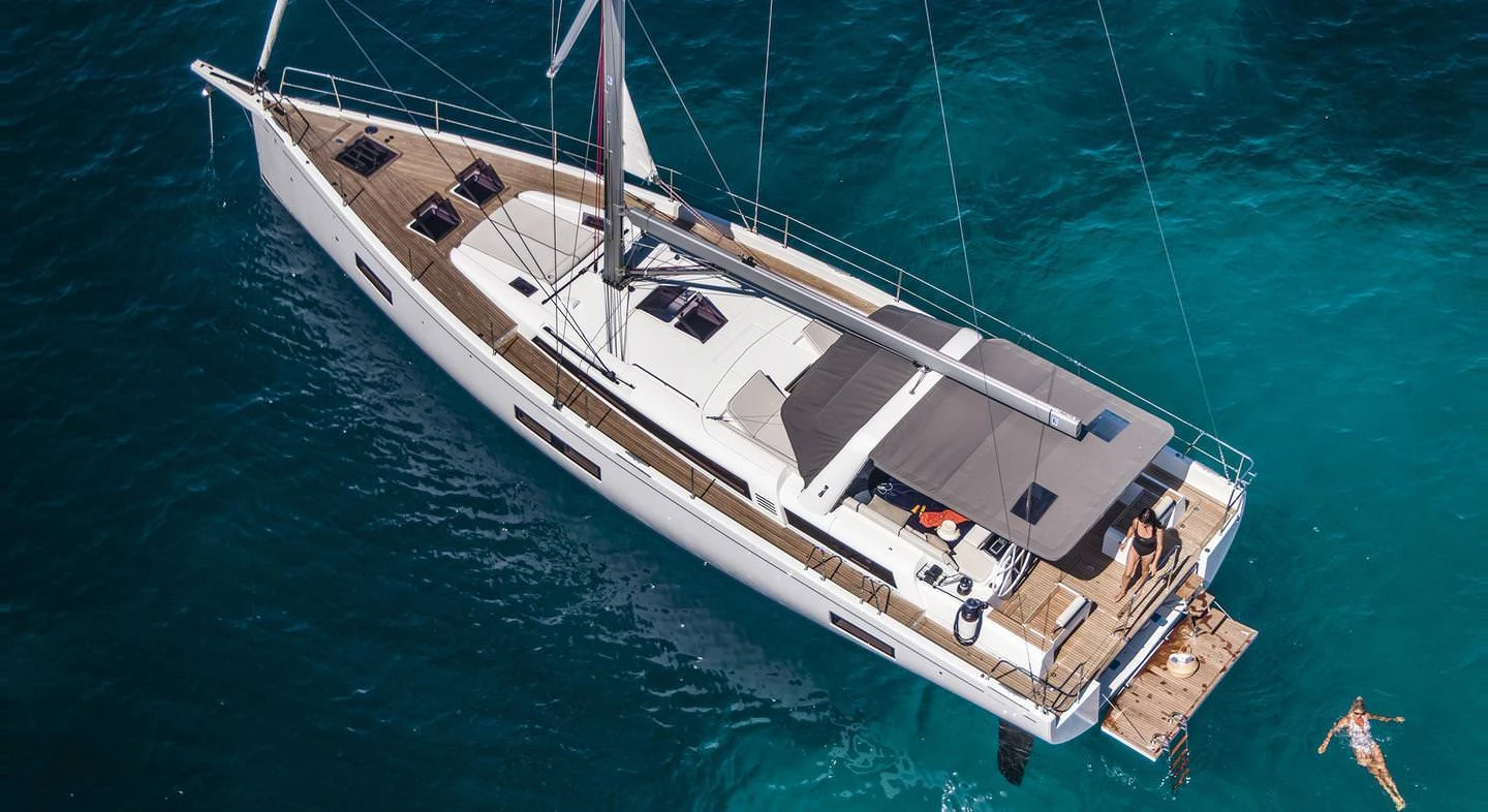 Beneteau Oceanis YACHT 54