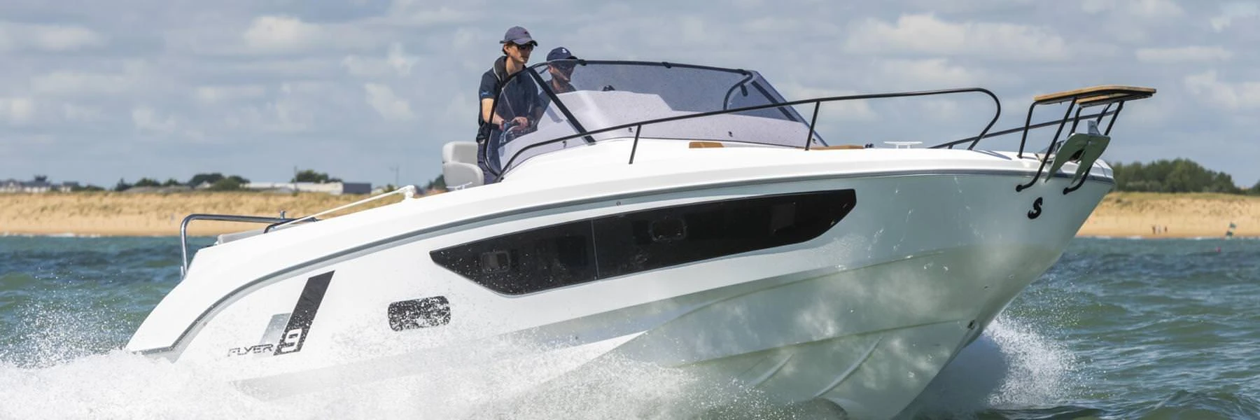 Beneteau Flyer 9 Sun deck