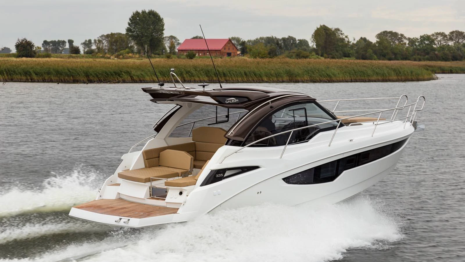 Galeon 335 HTS