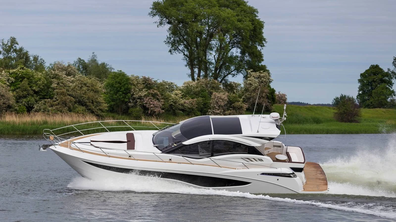 Galeon 445 HTS