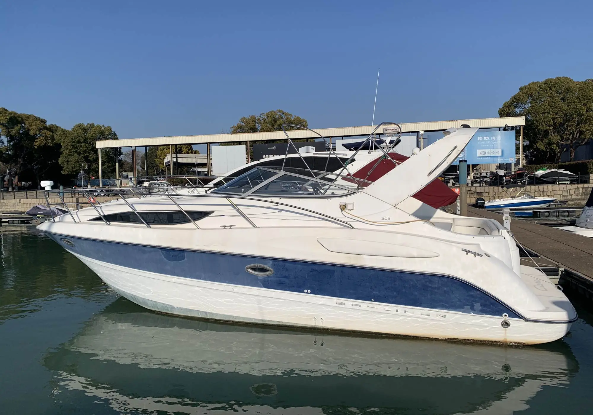 Bayliner 305Sb